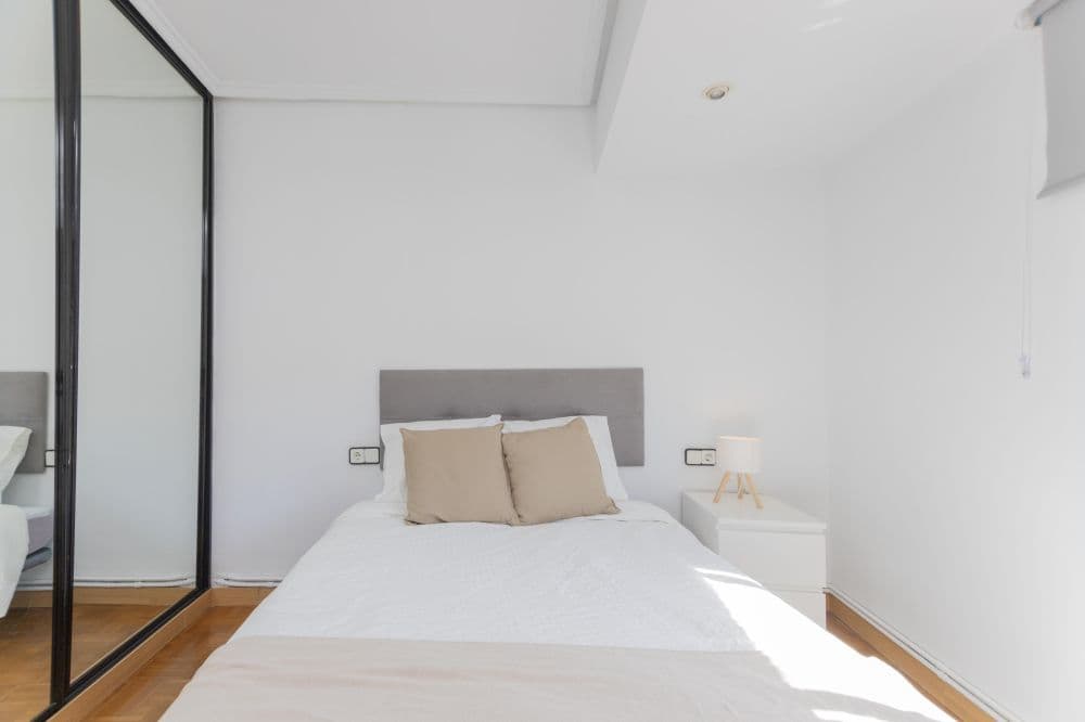 Private room in Valencia photo 2