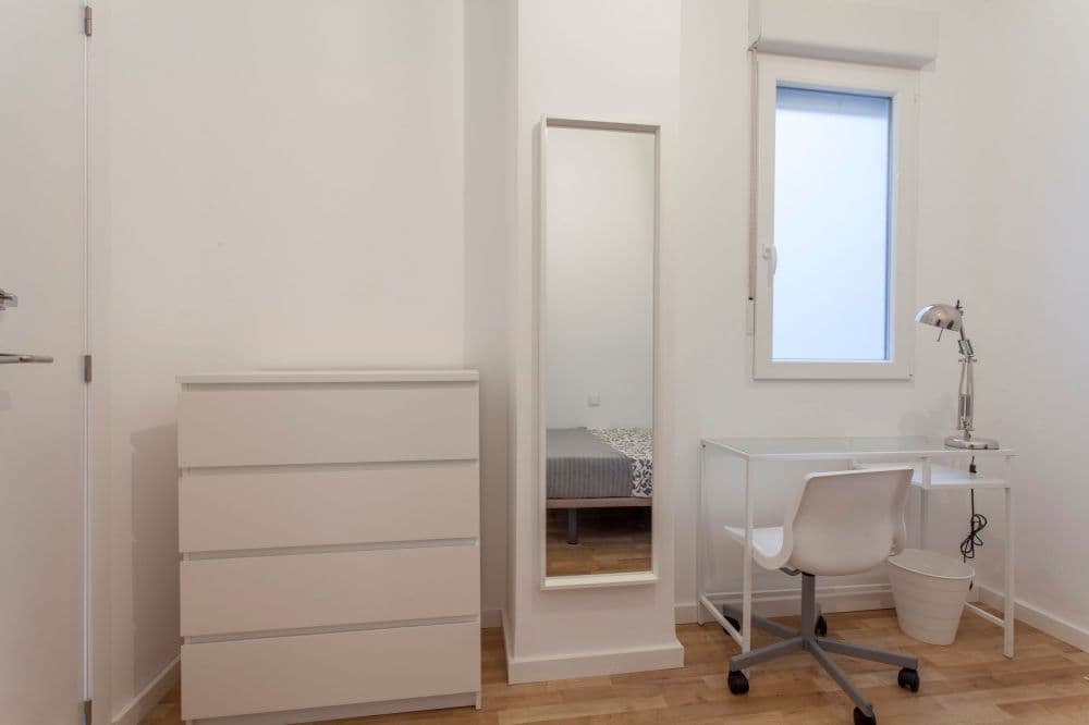 Private room in Valencia photo 2