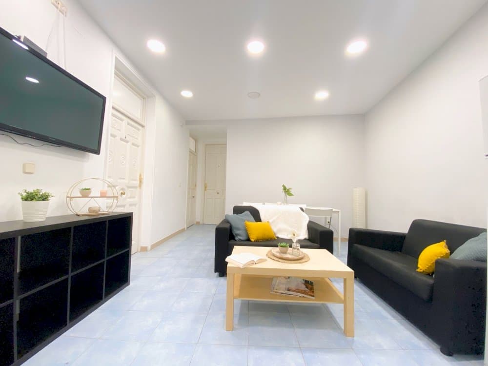 Private room in Madrid photo 4