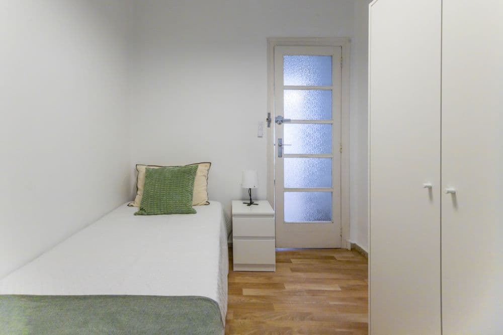 Private room in Valencia photo 2