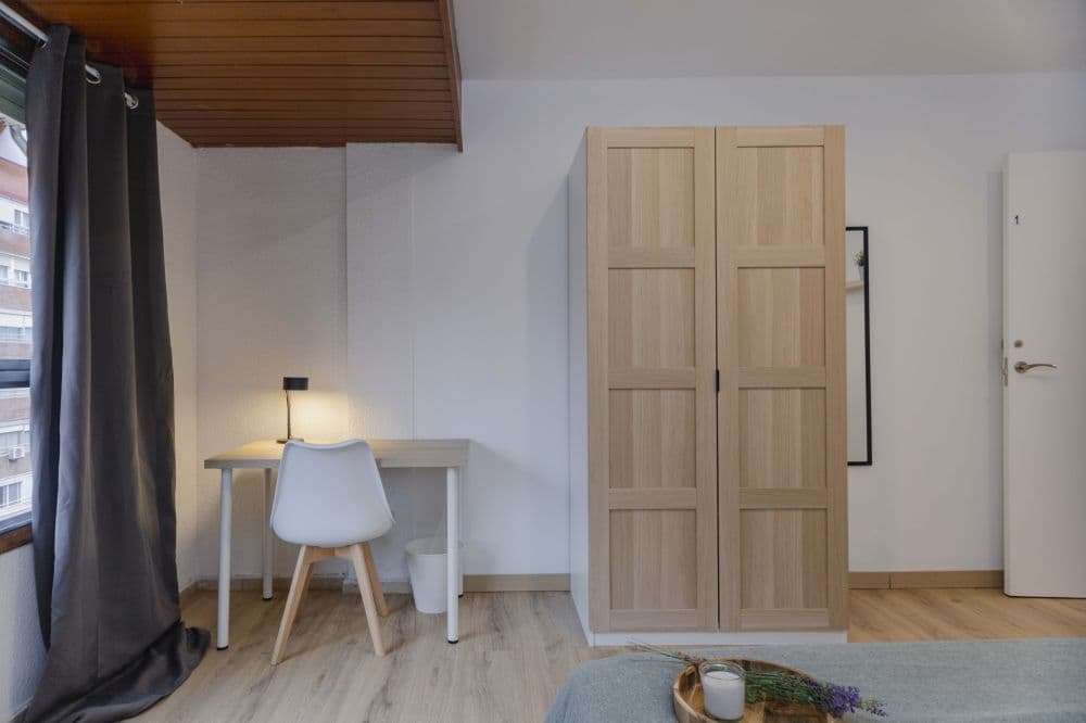 Private room in Valencia photo 4