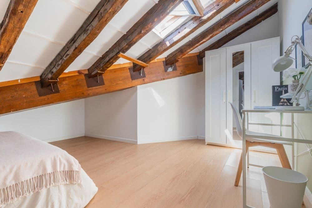 Private room in Madrid photo 5