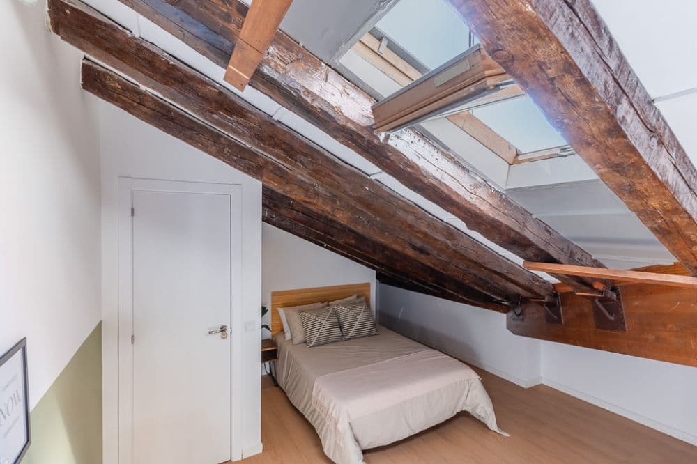 Private room in Madrid photo 3