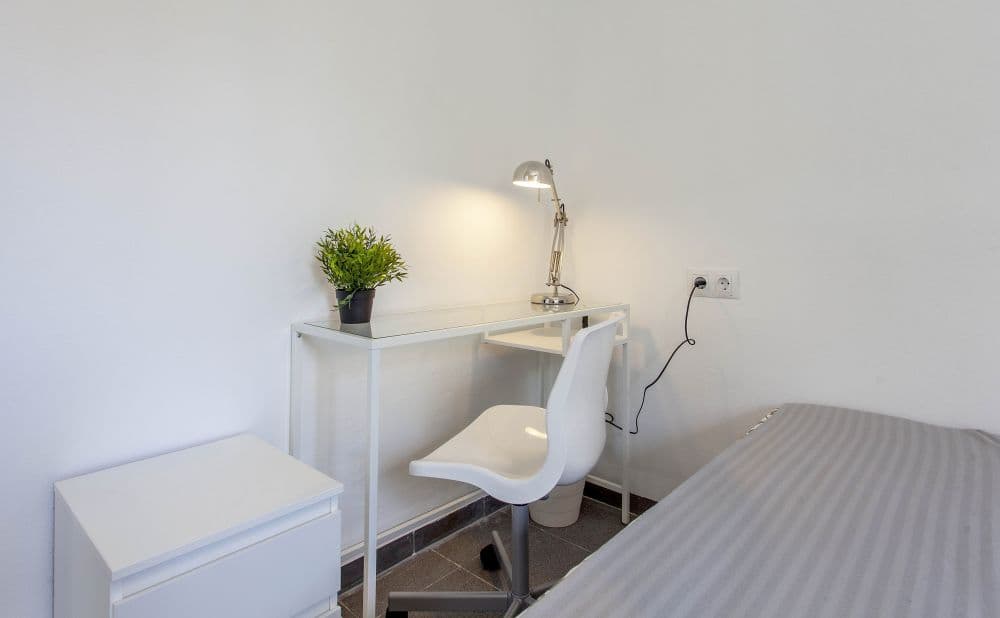 Private room in Valencia photo 4