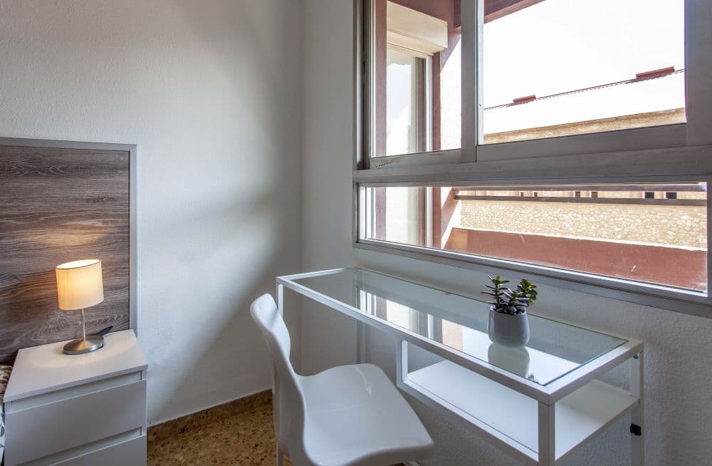 Private room in Valencia photo 2