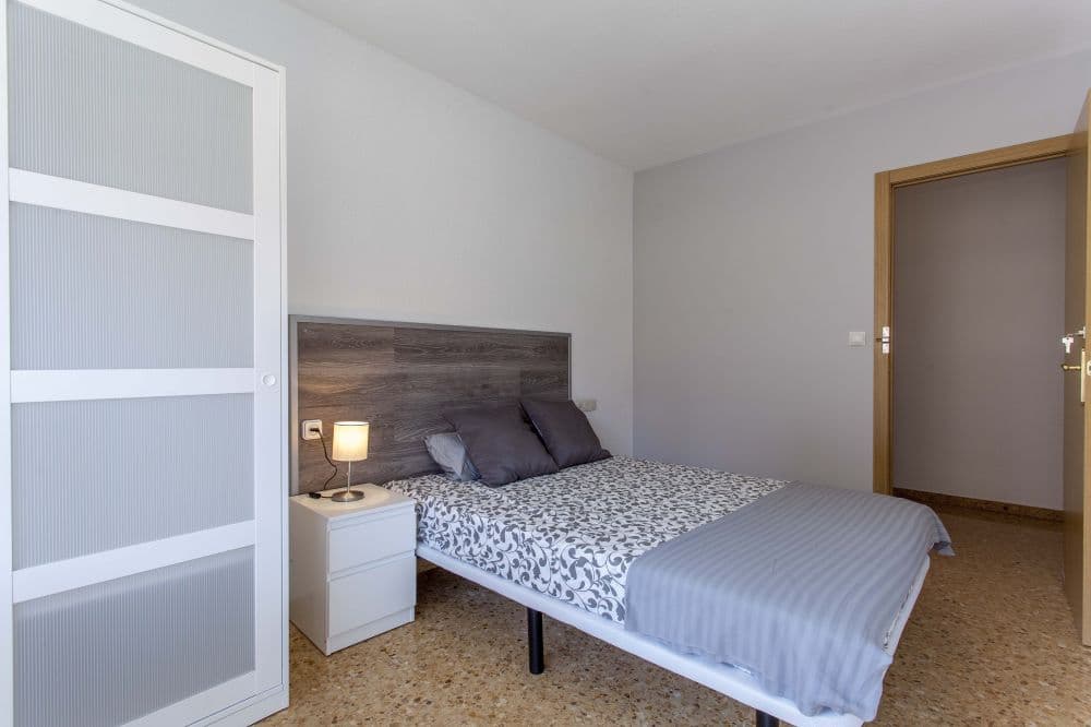 Private room in Valencia photo 3