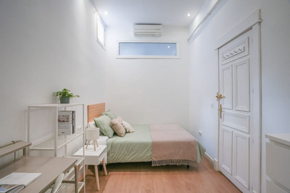 Private Room