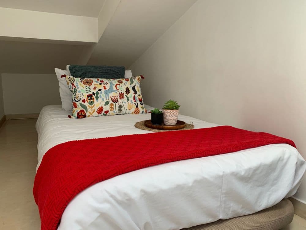 Private room in Madrid photo 3