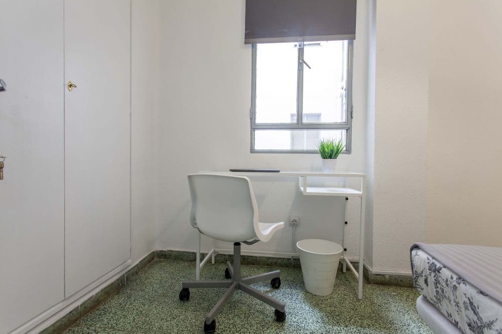 Private room in Valencia photo 4