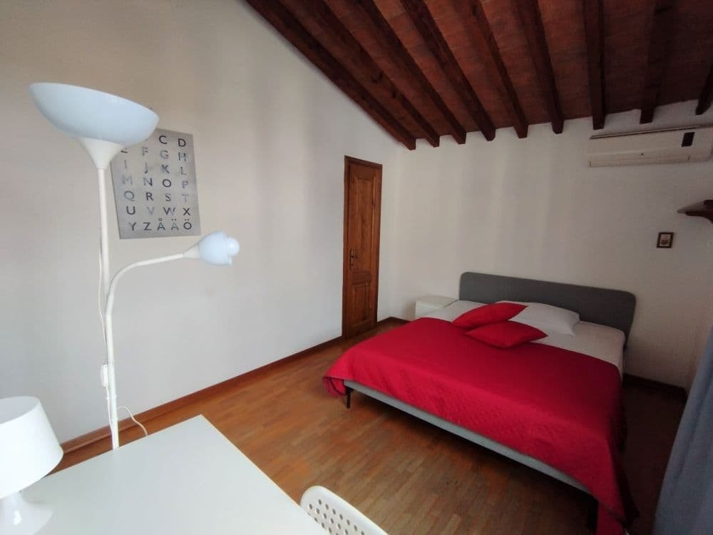 Private room in Florence photo 2