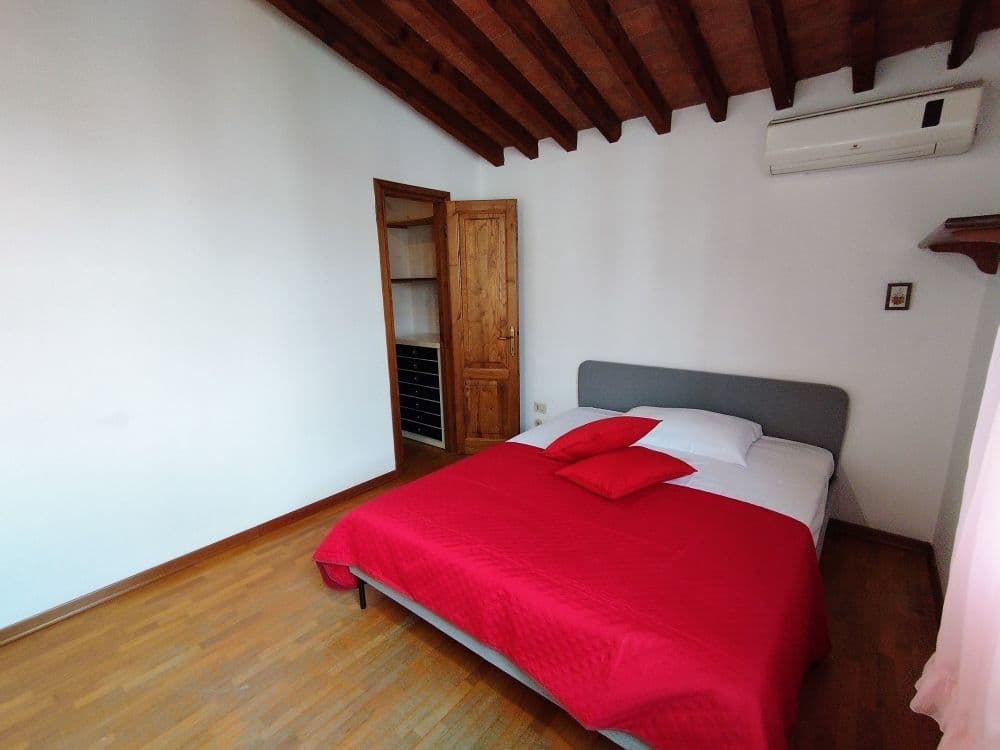 Private room in Florence photo 3