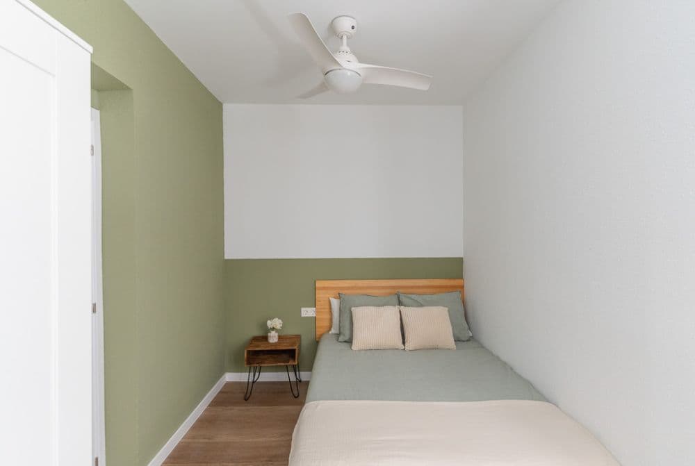 Private room in Madrid photo 4