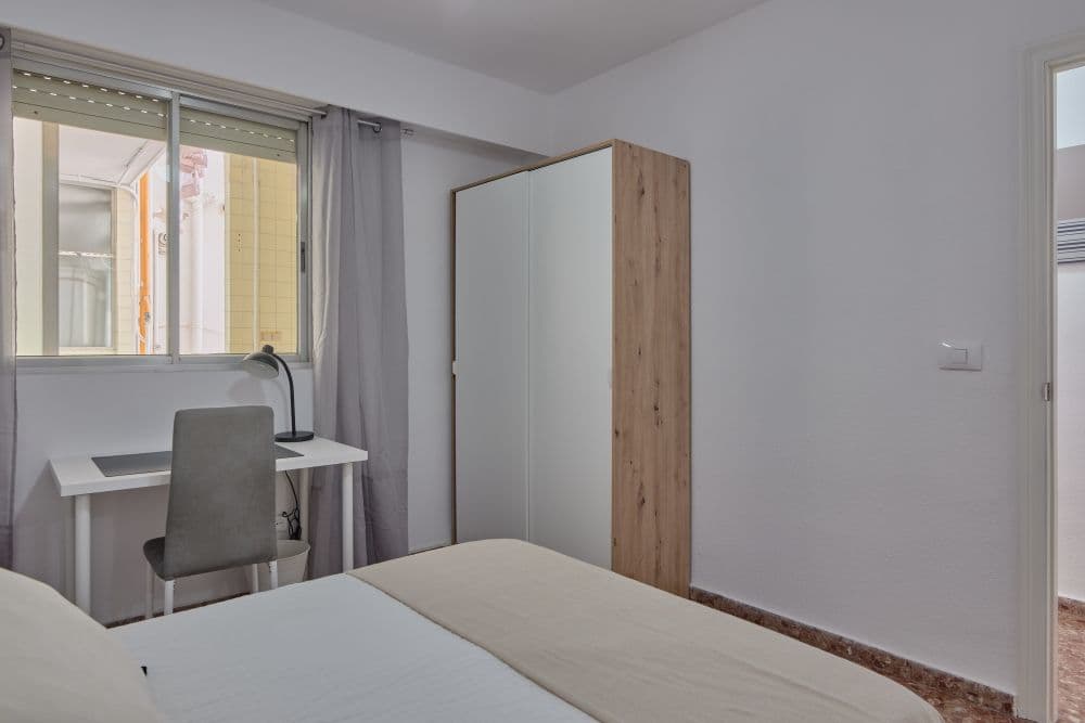 Private room in Valencia photo 2
