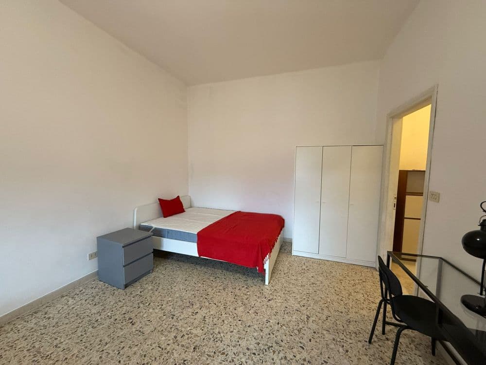 Private room in Florence photo 3