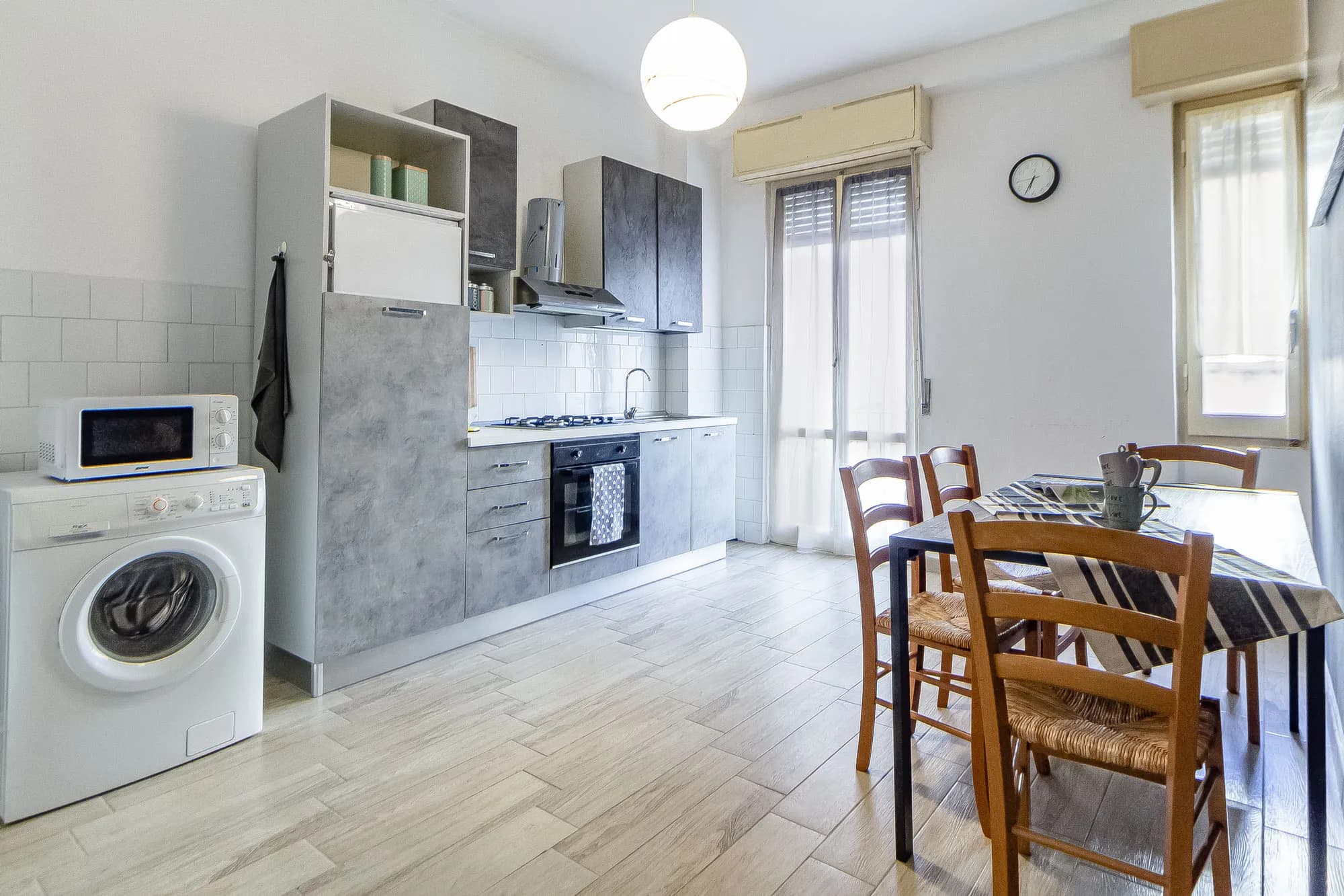Kitchen 4