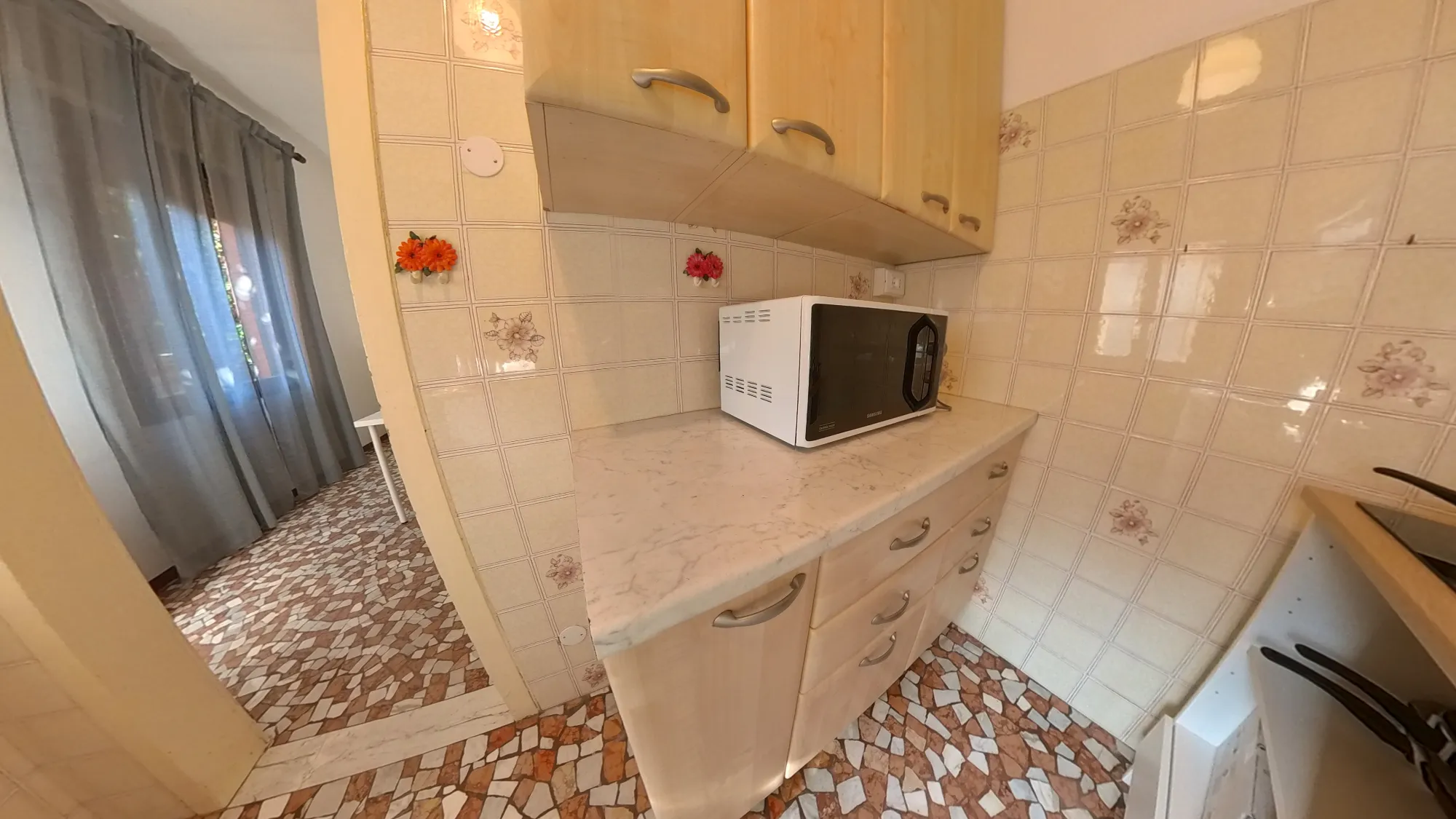 Kitchen 1