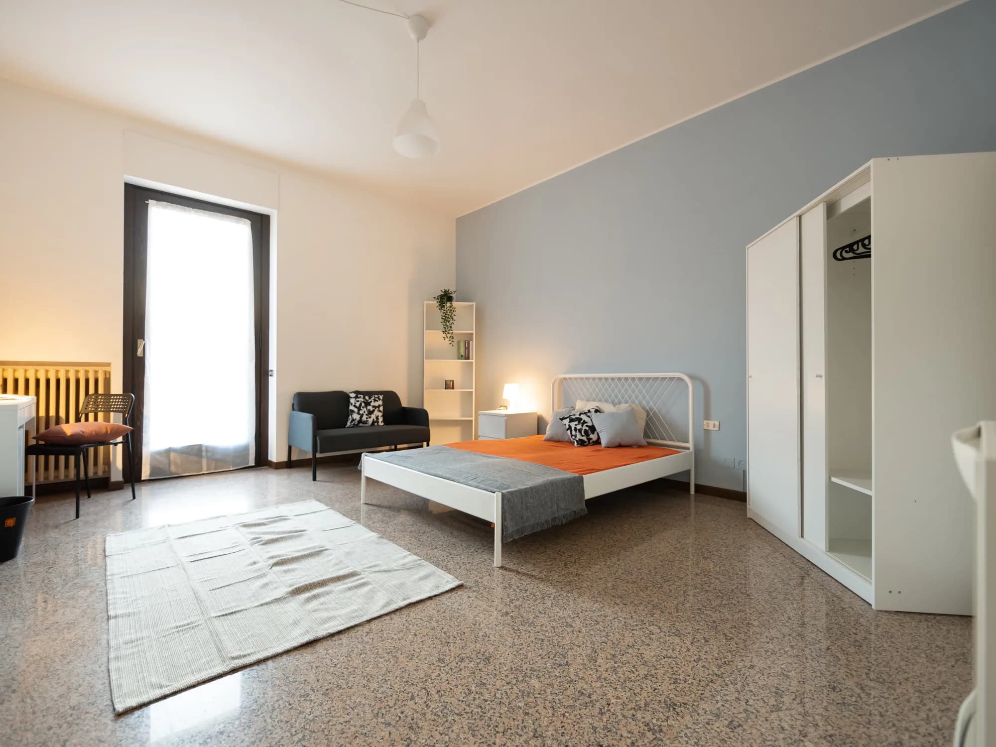 Private room in Lecco photo 2