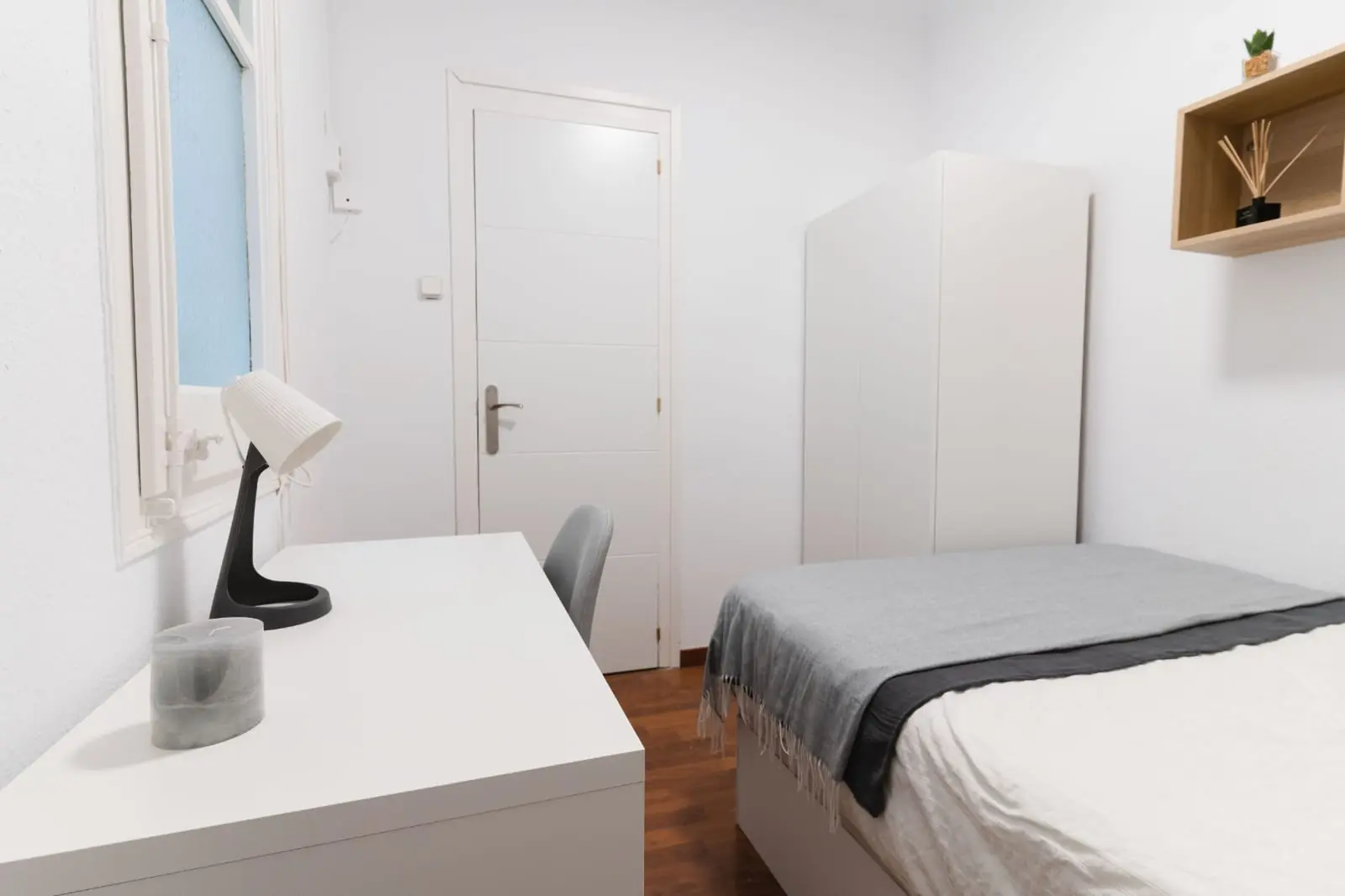 Private room in Barcelona photo 3