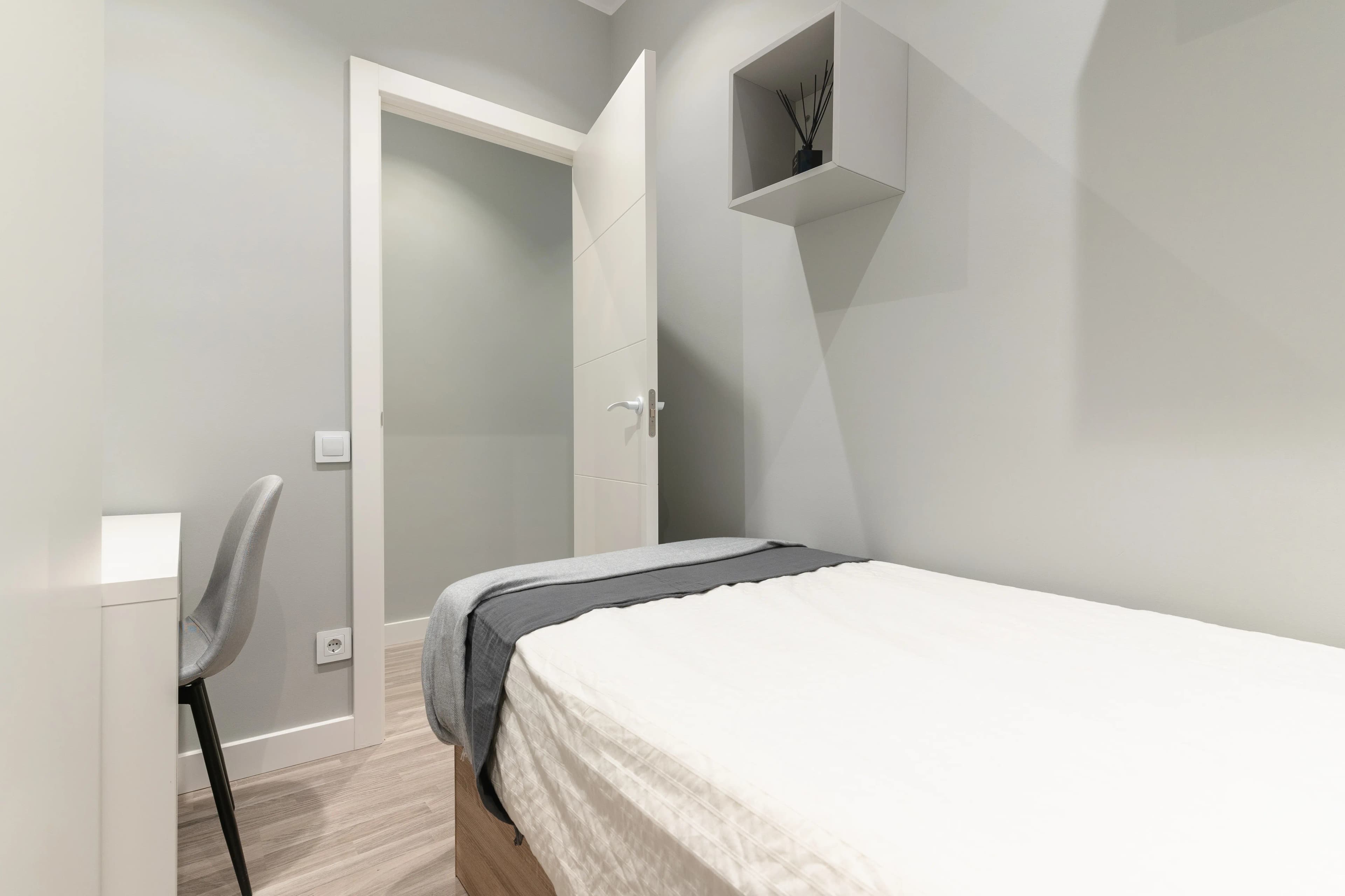 Private room in Barcelona photo 3