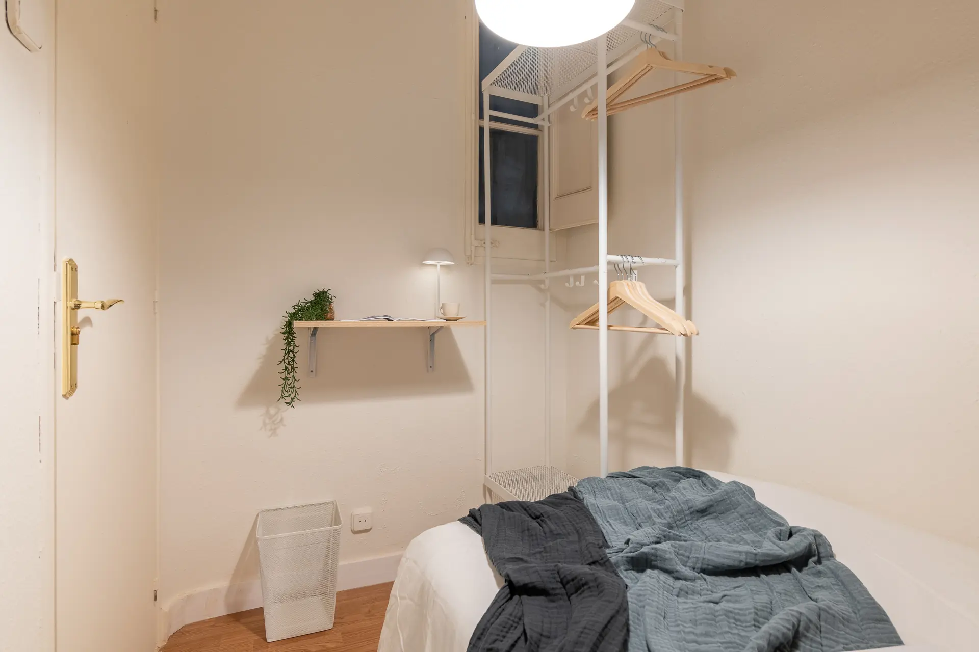 Private room in Barcelona photo 2