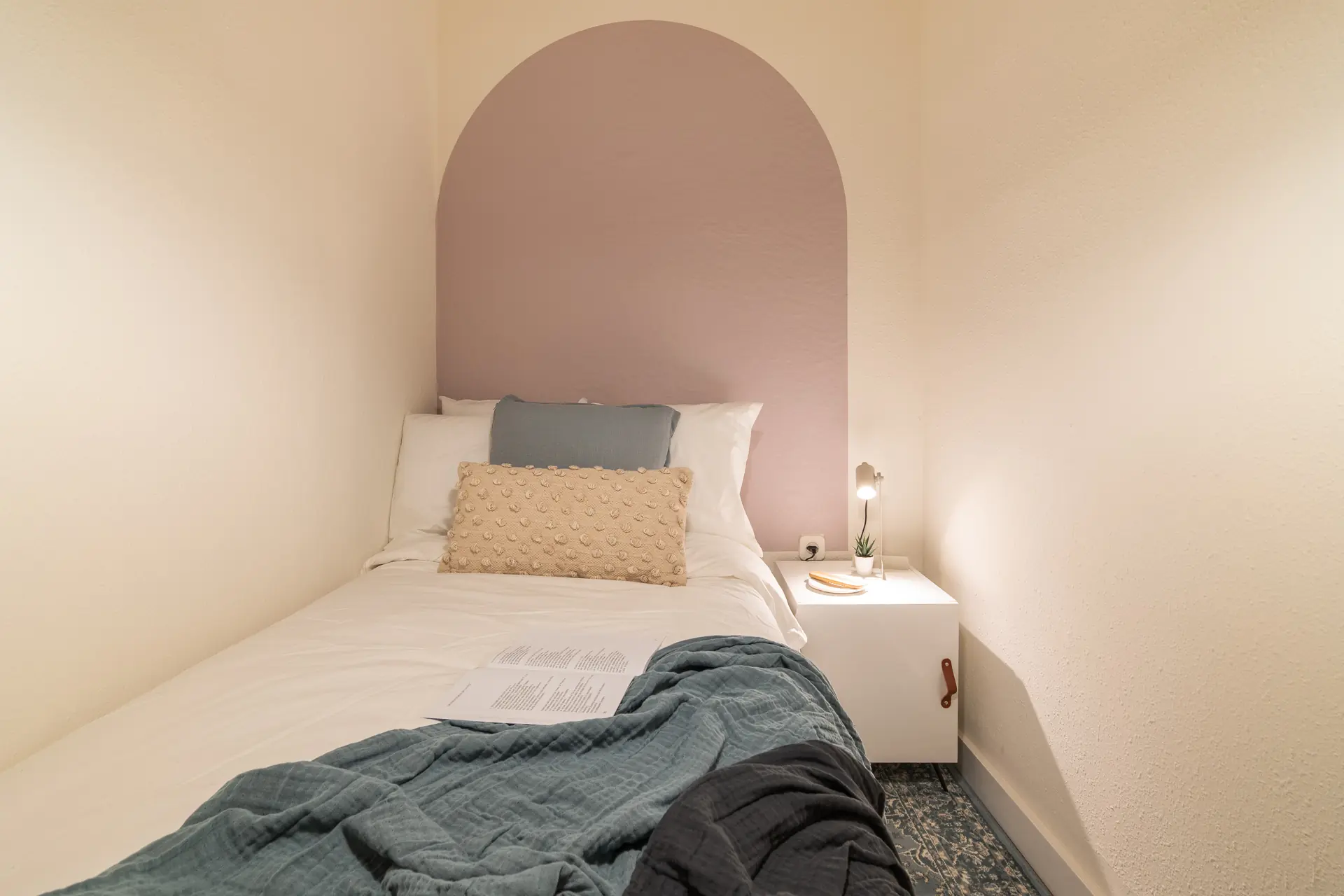 Private room in Barcelona photo 3
