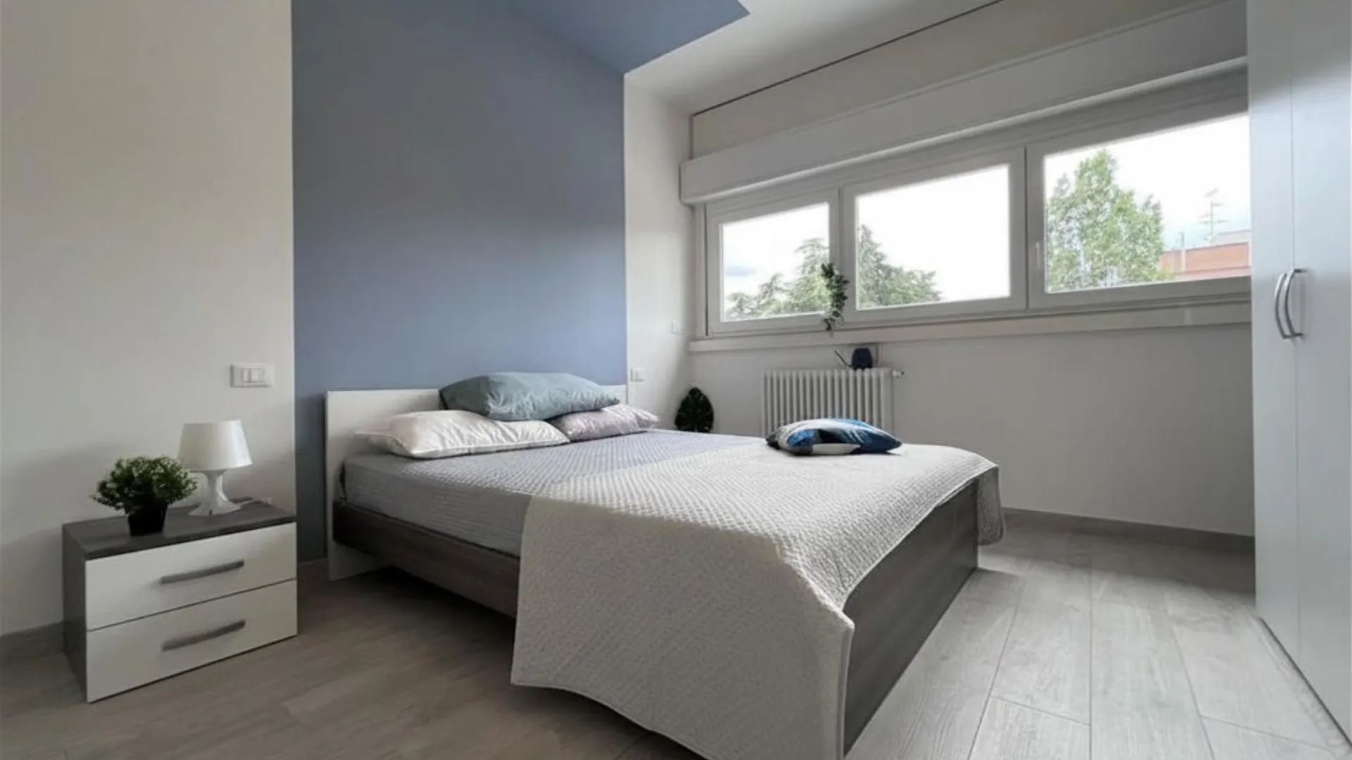 Private room in Milan photo 2