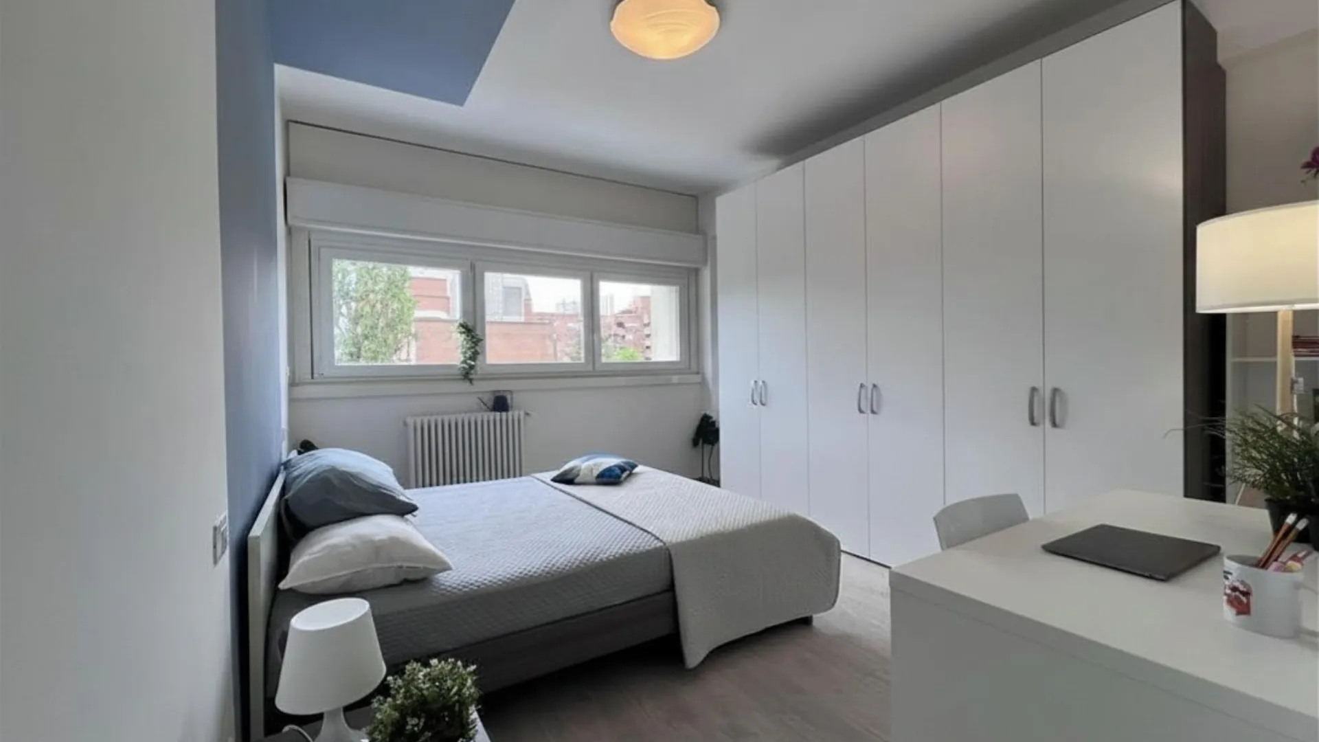 Private room in Milan photo 3