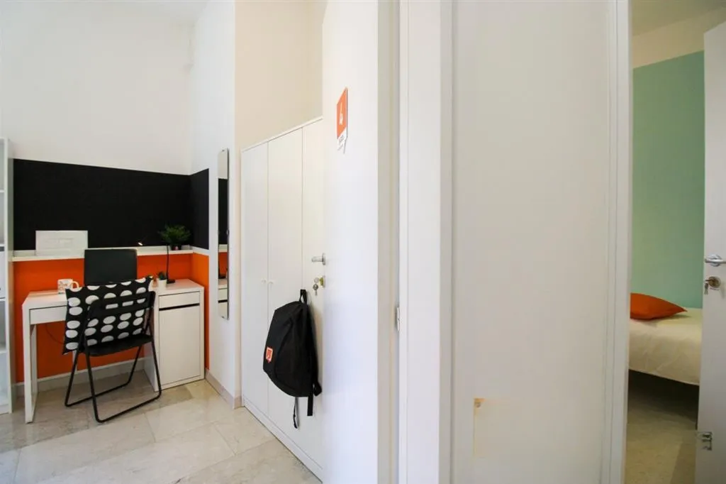 Private room in Bologna photo 2