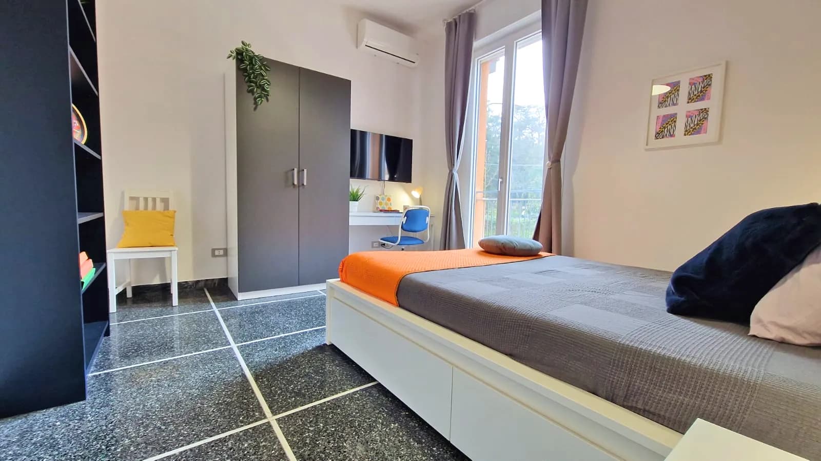 Room in Bologna