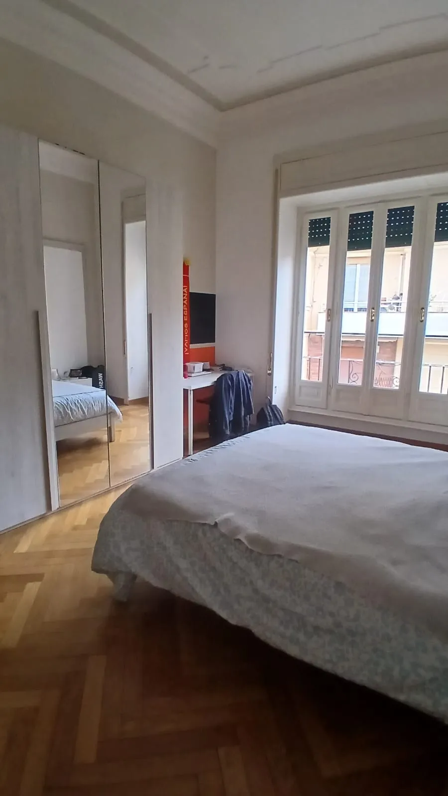 Room in Genoa